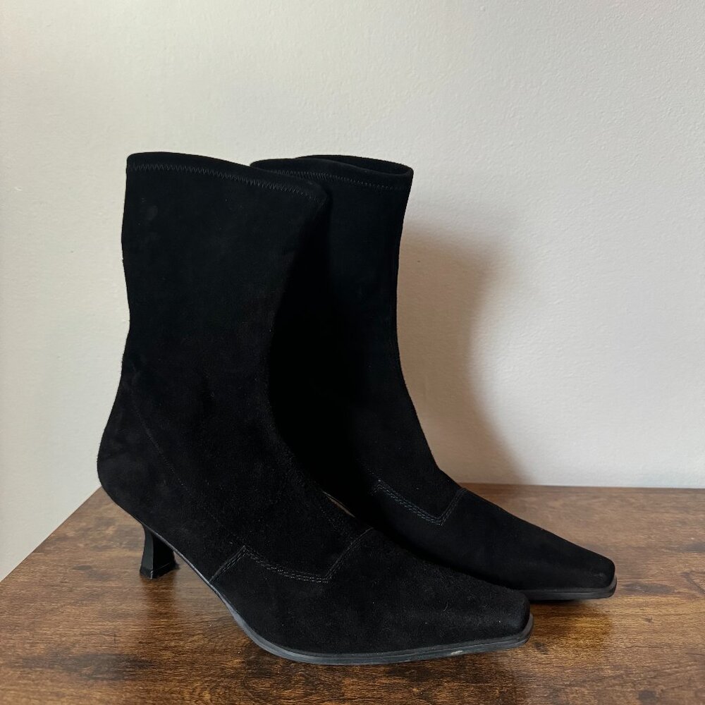 Stuart Weitzman Naomi Bootie Suede Square Toe Size 9